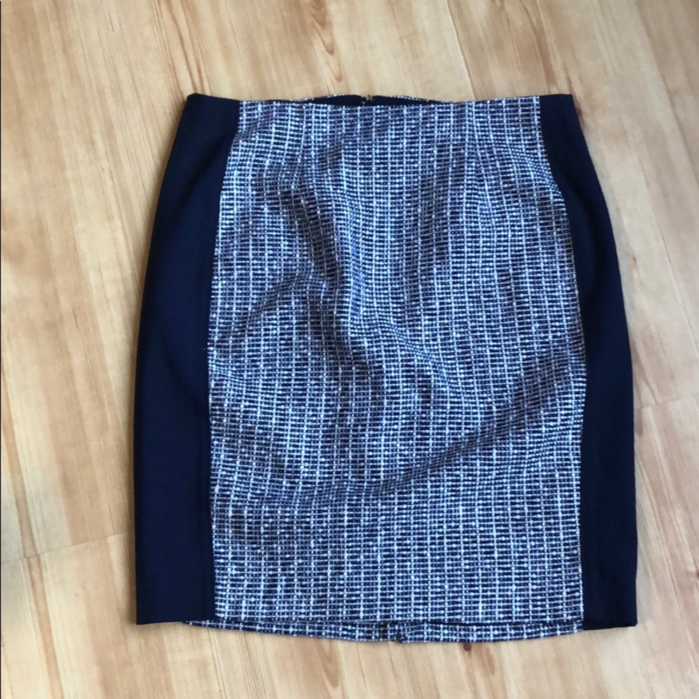 White House Black Market Skirt